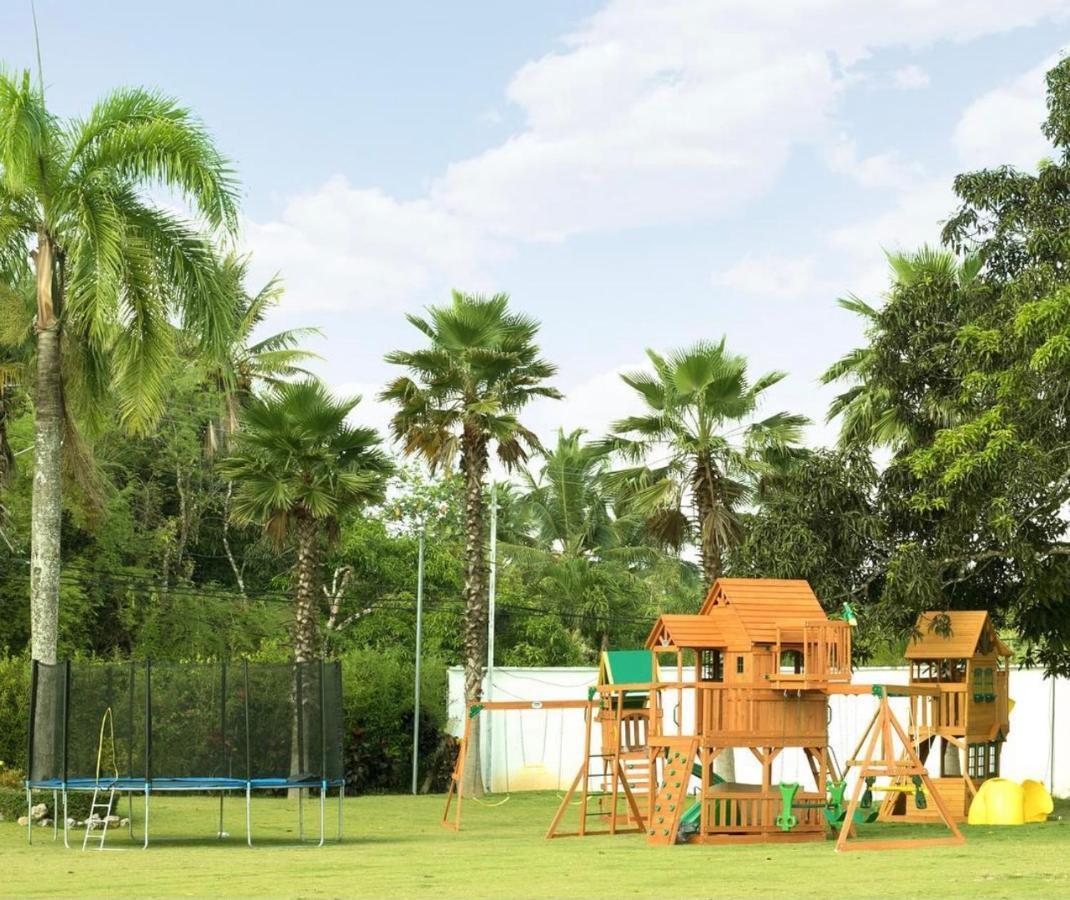 Hotel Villas Del Lago Nagua Exterior photo