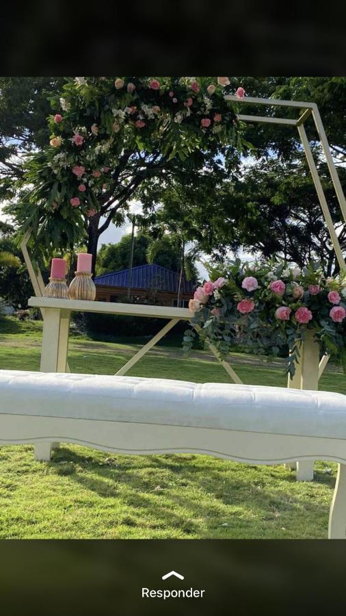 Hotel Villas Del Lago Nagua Exterior photo